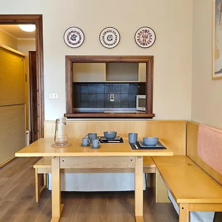 Hostdomus - Little Garden Daire Sestriere